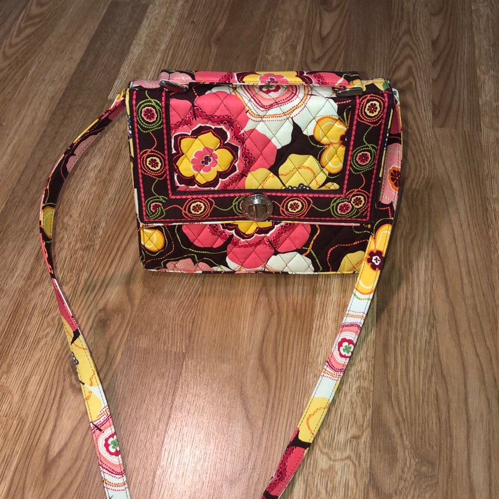Vera Bradley cross over bag